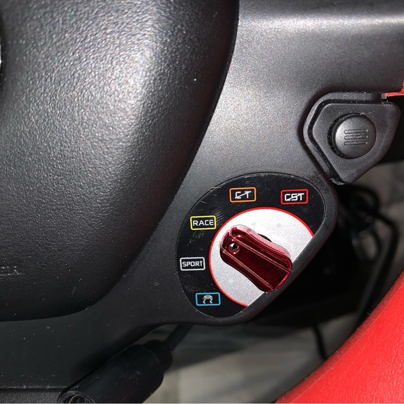 Xbox THRUSTMASTER Ferrari 458 Spider Racing Steering Wheel Pedal Video Game Car - Picture 7 of 16